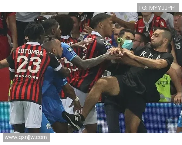 阿克灵顿与桑德兰比赛腰斩原因揭秘及后续影响分析