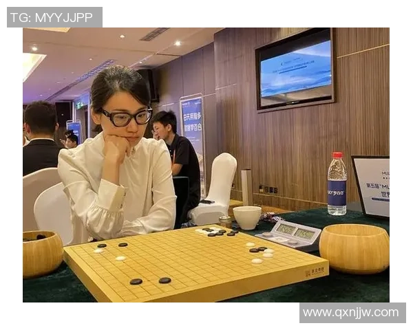 第八届吴清源杯决赛首局金恩持先胜崔精，“不会去想间隔冠军只剩一盘棋”